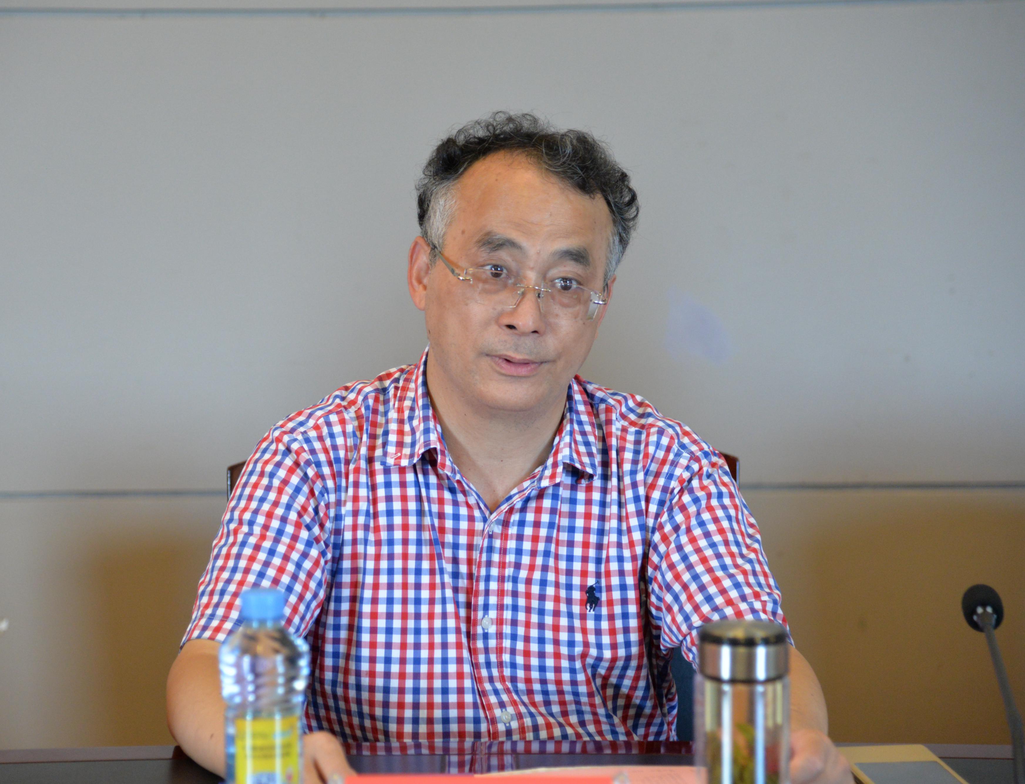 景德镇学院校长陈雨前一行来我校考察交流