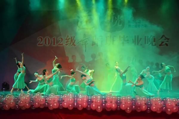 ed5c3b3c-61bd-47a4-91e8-090213689c98.jpg