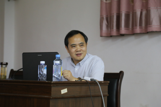 政法学院举办马克思政治伦理思想研究专题讲座