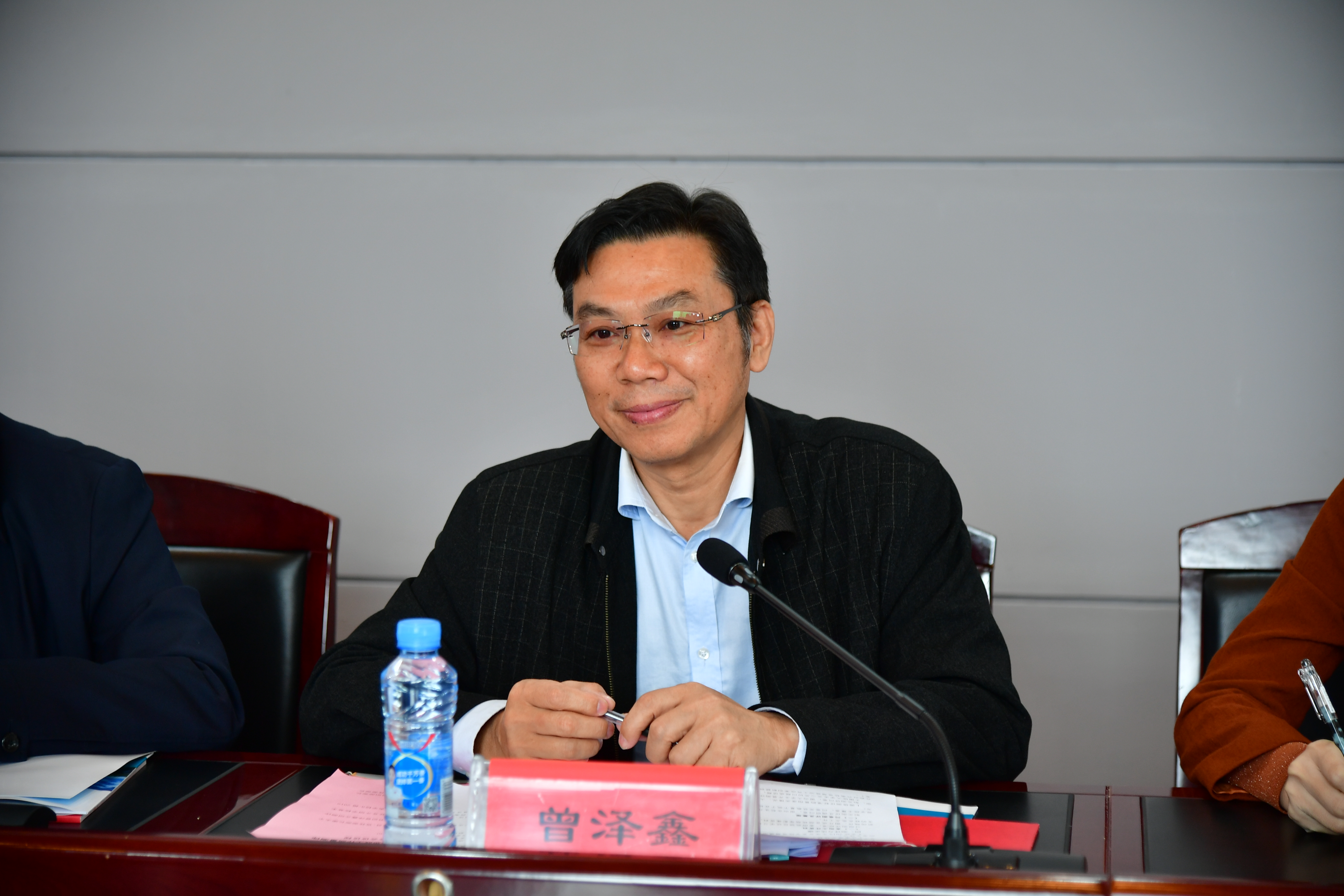 省高校思政工作质量测评组到我校开展检查测评