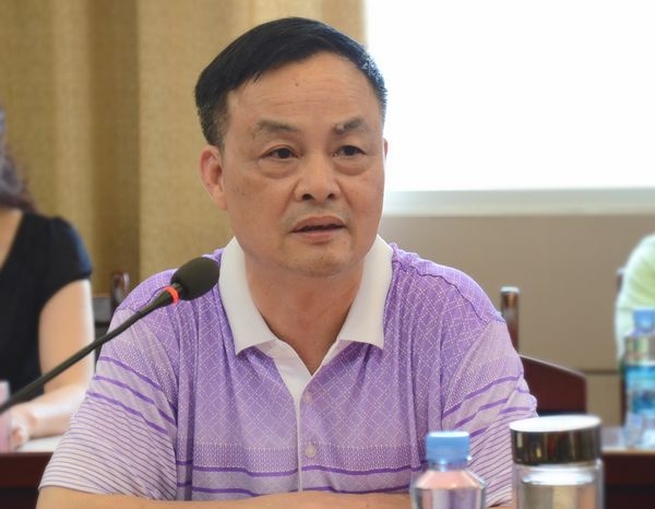 我校党委书记王晓春发表讲话