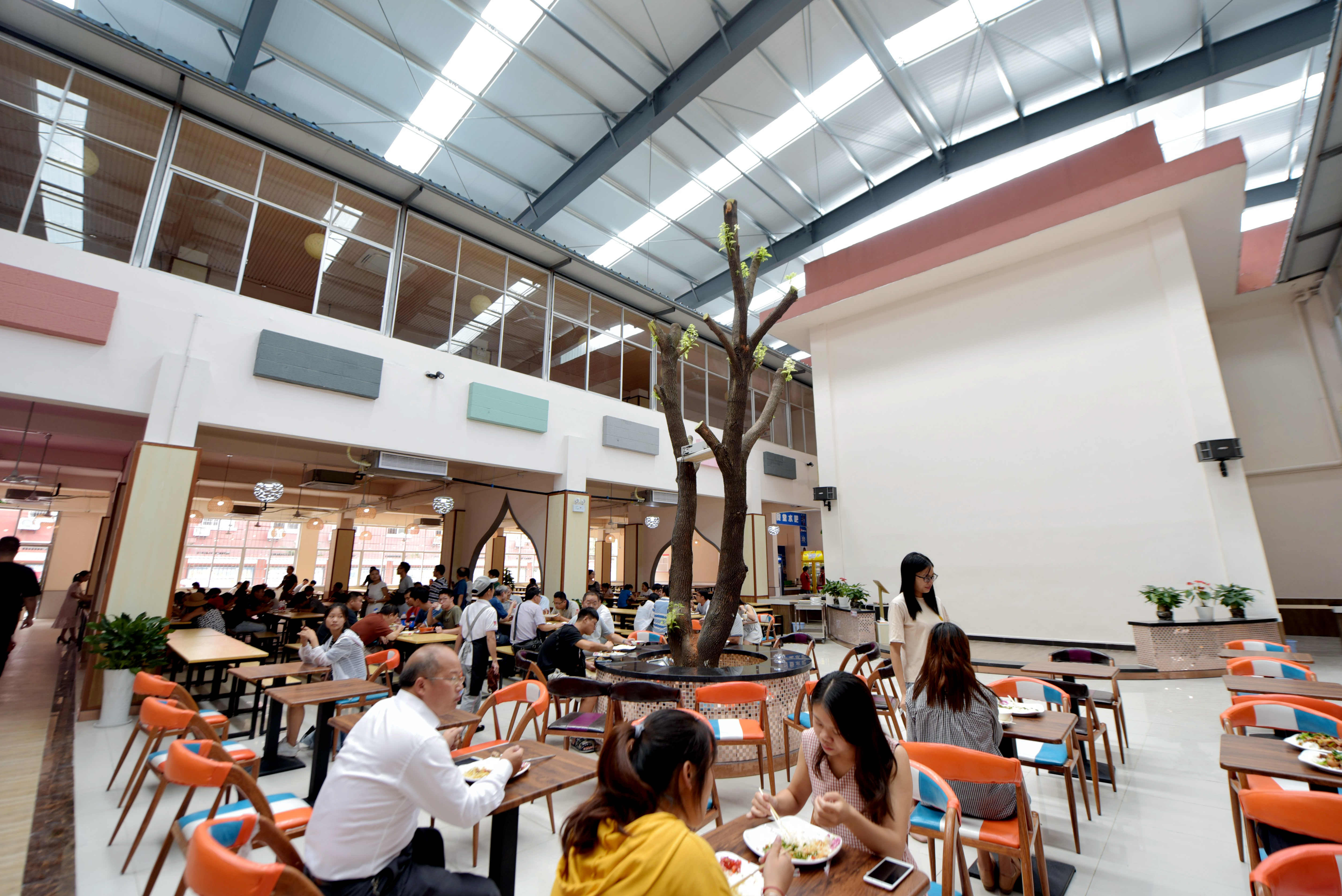 宜春学院高颜值餐厅今日亮相 师生纷纷点赞