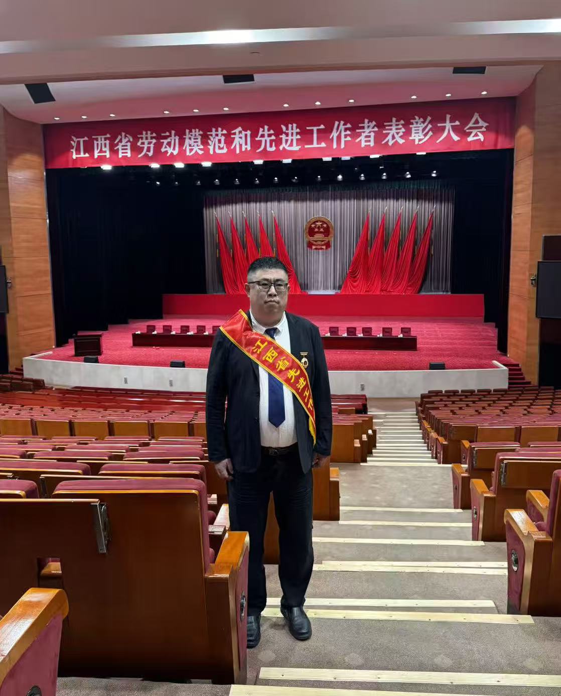 我校教师林超荣获“江西省先进工作者”称号