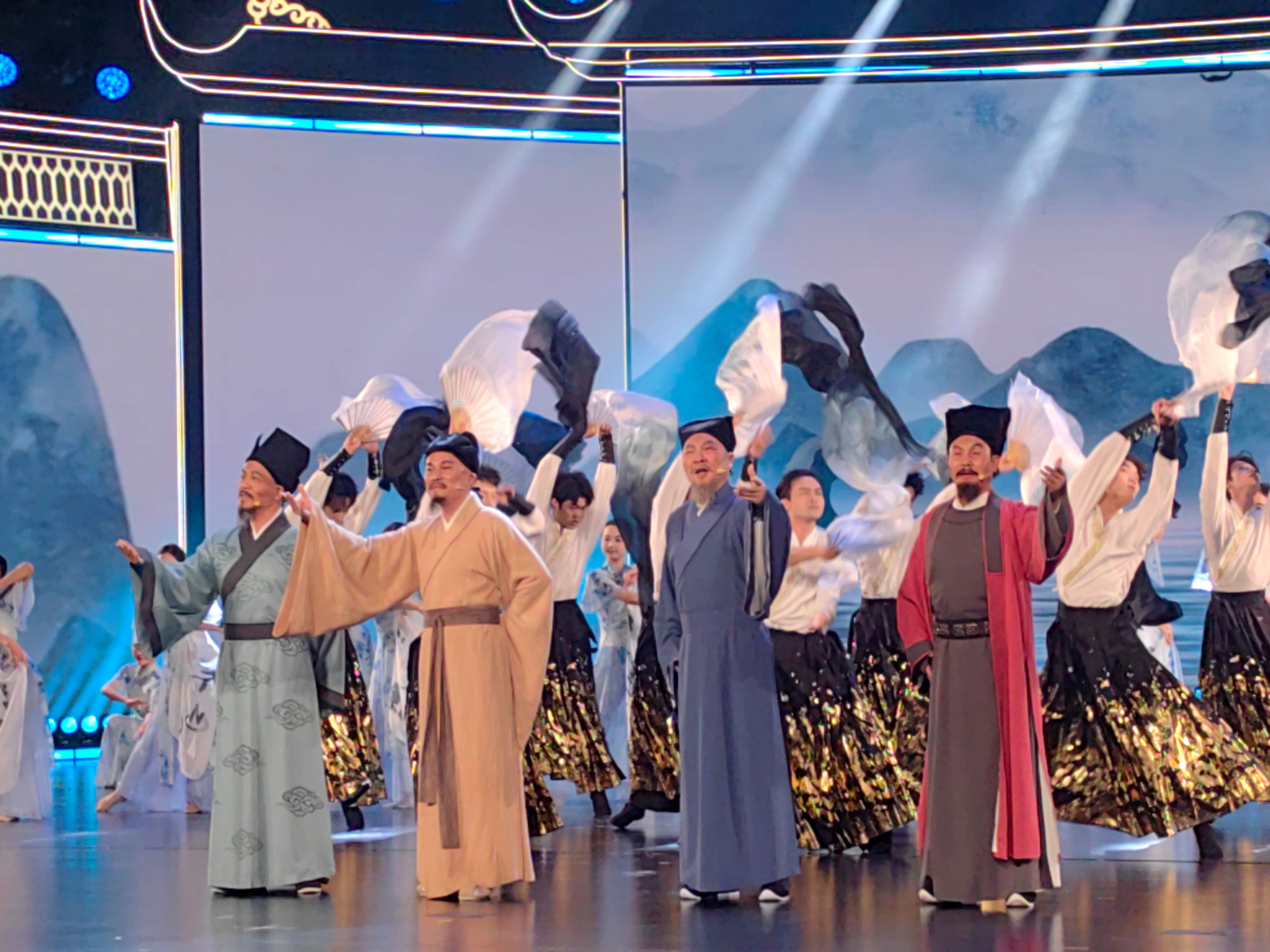我校专业教师刘川参与第五届全民阅读大会 以专业之力传递书香