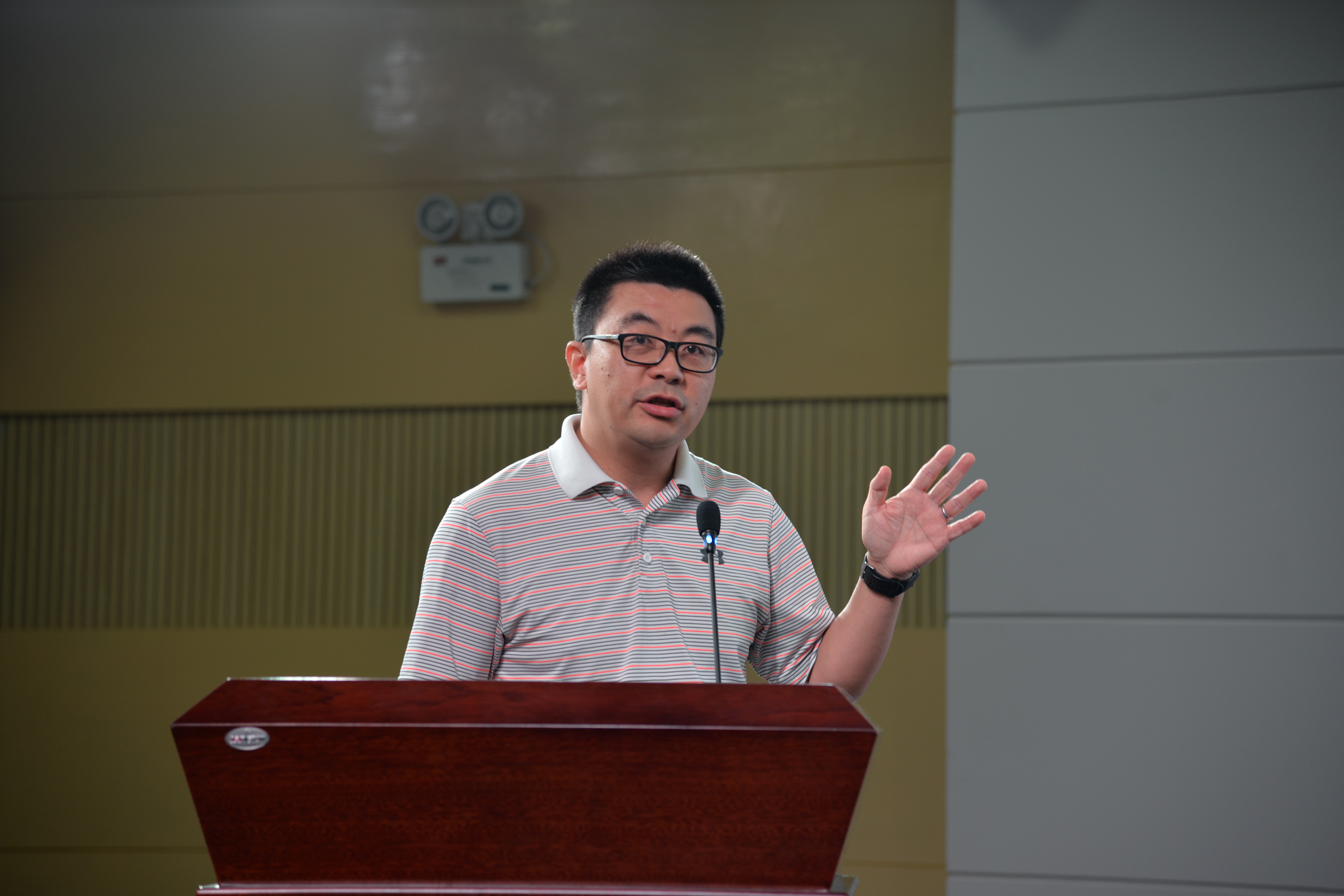 北京九弦资本管理有限公司董事长黄昊