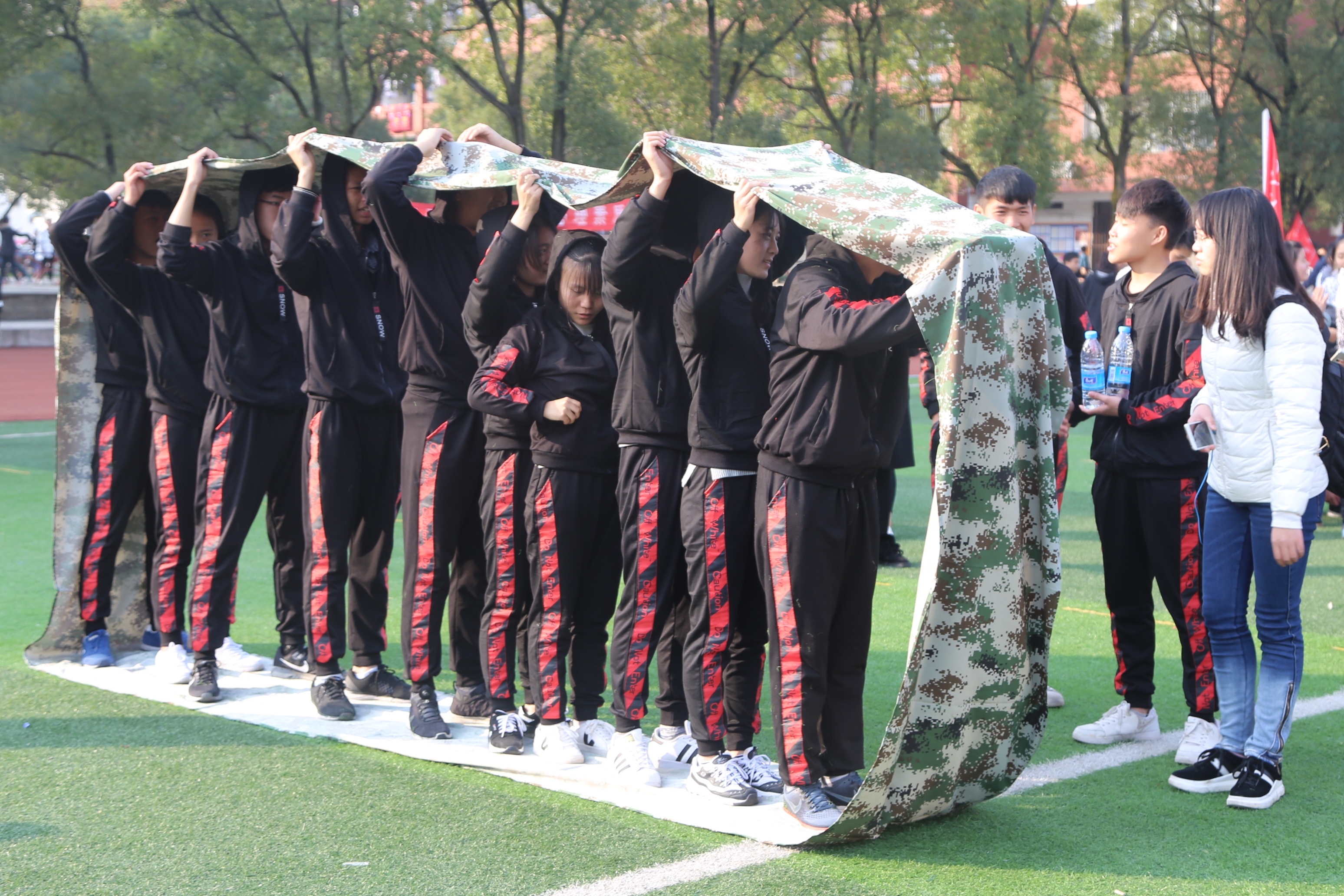 "无敌风火轮"游戏