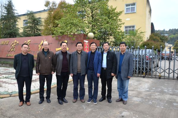 副校长梅光泉走访上高,南昌等地校友