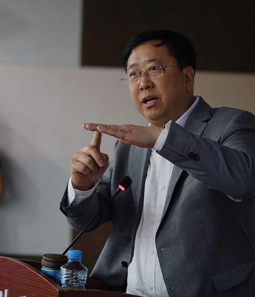 国家广告研究院副院长,中国传媒大学张翔教授应邀来我校文传学院开展